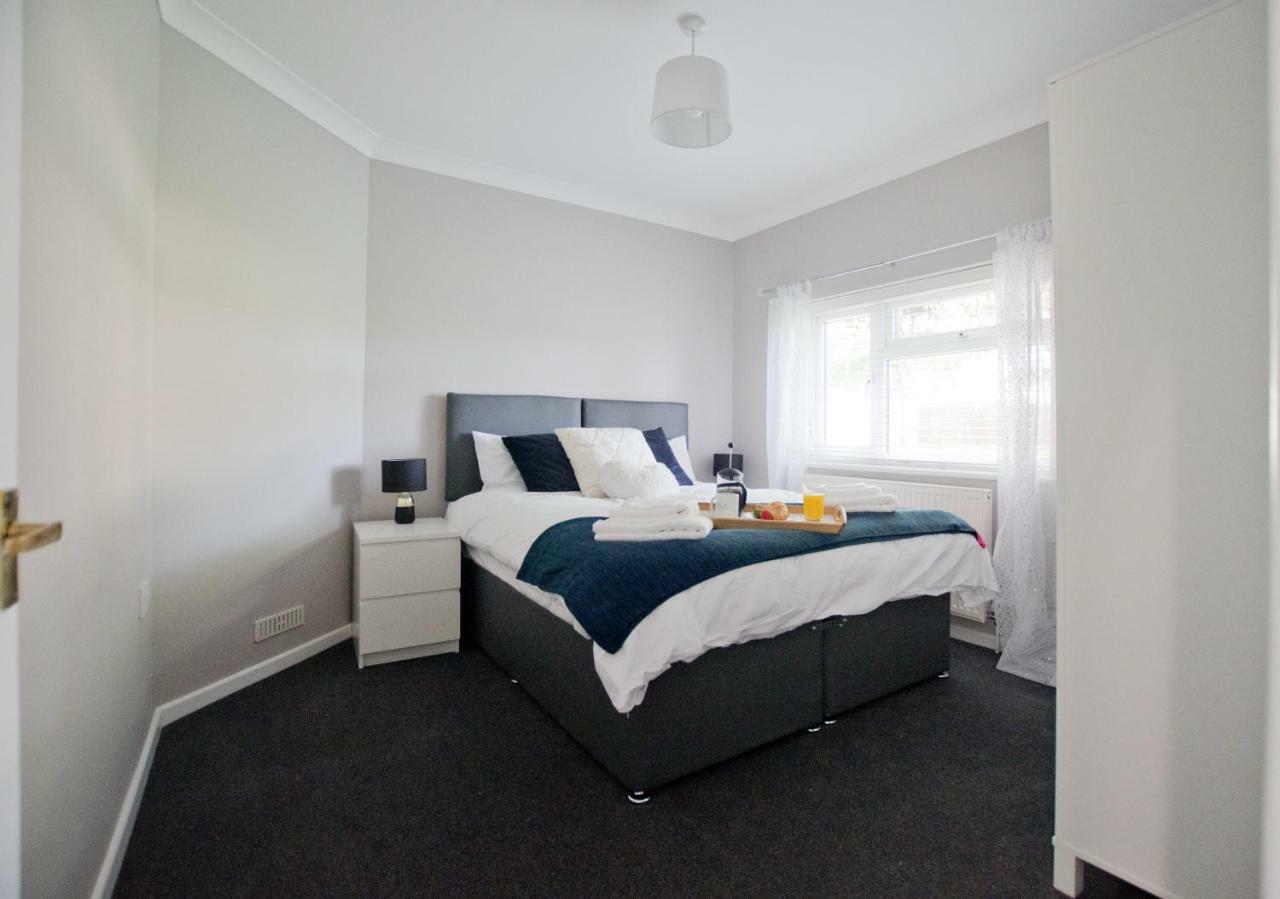 Grove Cottage Basingstoke Esterno foto